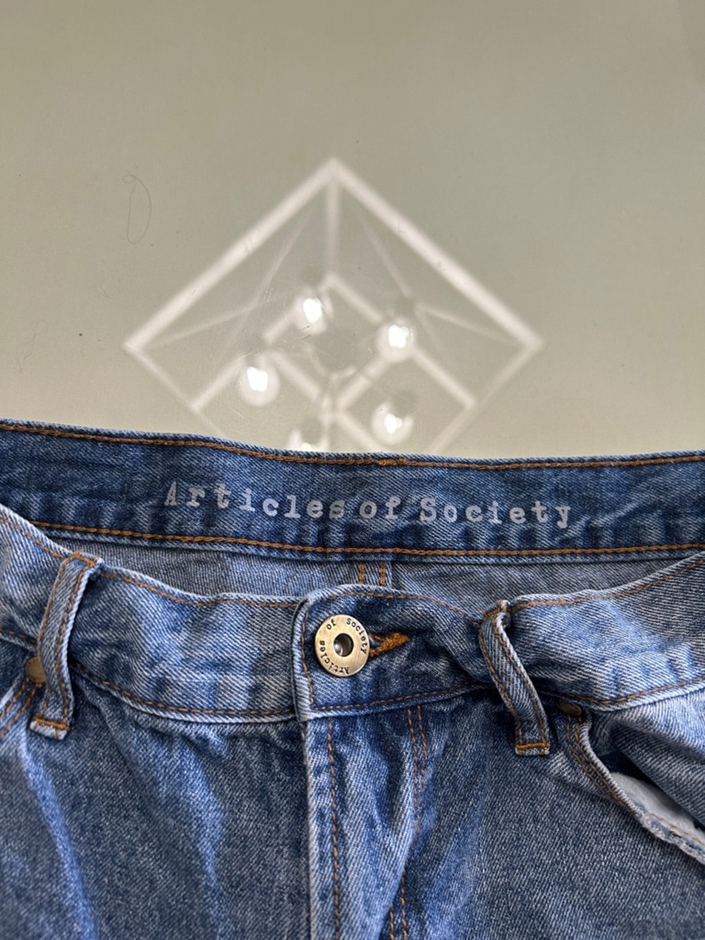 Articles of Society Distressed Light Blue Denim Shorts Size 26 - Picture 2 of 7